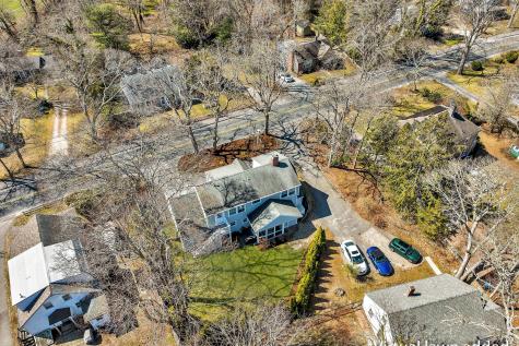 70 Lakeview Avenue Falmouth MA 02540