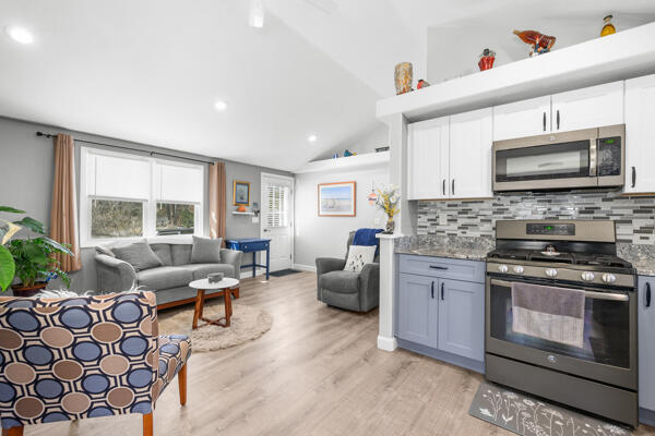 16 Hazelwood Road Dennis MA 02660