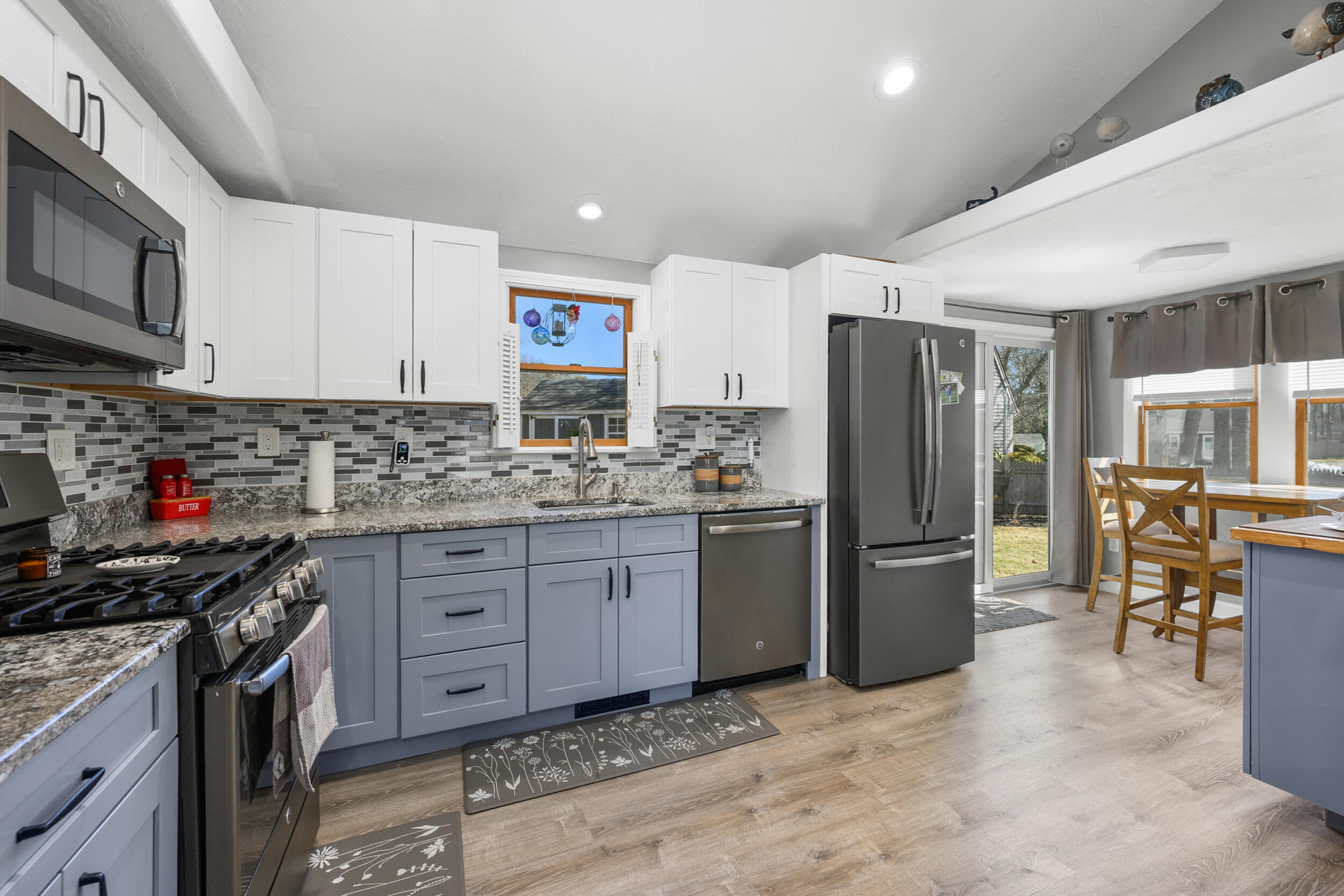 16 Hazelwood Road Dennis MA 02660