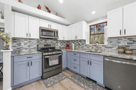 16 Hazelwood Road Dennis MA 02660