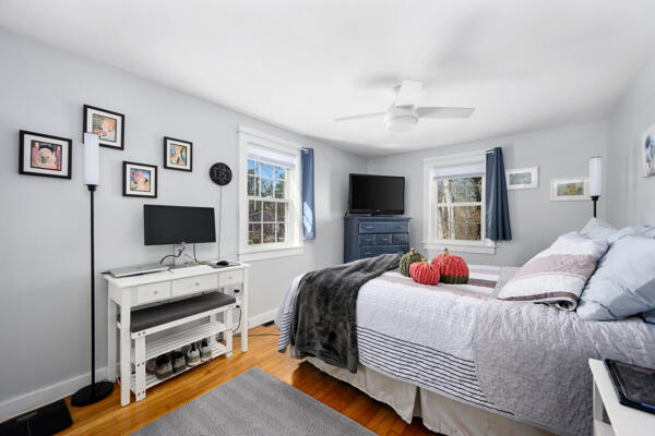 16 Hazelwood Road Dennis MA 02660