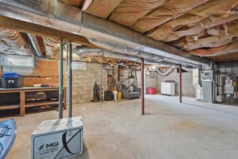 16 Hazelwood Road Dennis MA 02660