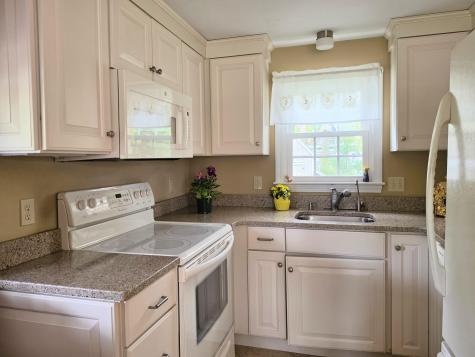 16 Pine Hollow Road Falmouth MA 02536