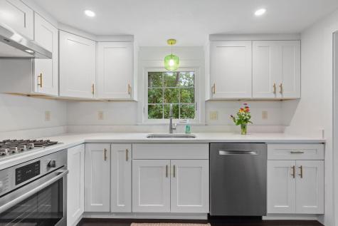 9 Roberta Drive Yarmouth MA 02673