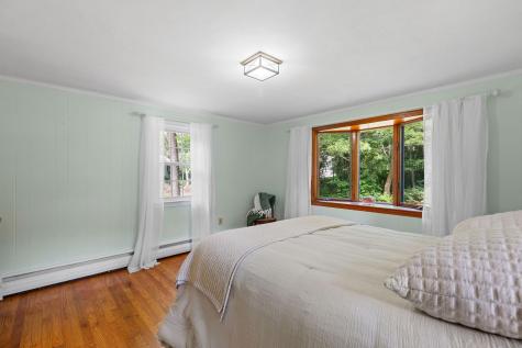 9 Roberta Drive Yarmouth MA 02673