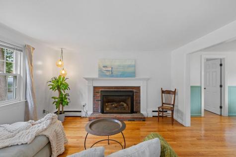 9 Roberta Drive Yarmouth MA 02673