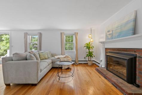 9 Roberta Drive Yarmouth MA 02673