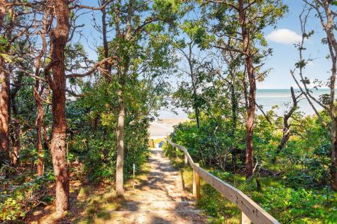 92 Dune Road Brewster MA 02631