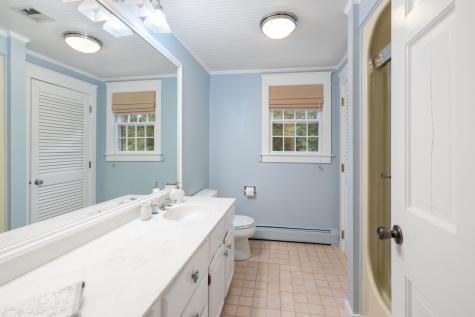 31 Inkberry Lane Falmouth MA 02556