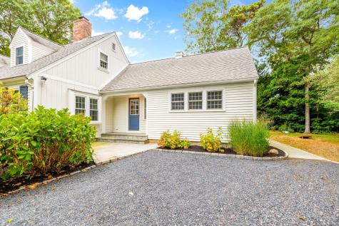 31 Inkberry Lane Falmouth MA 02556
