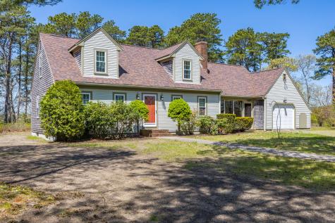 98 North Road Harwich MA 02671