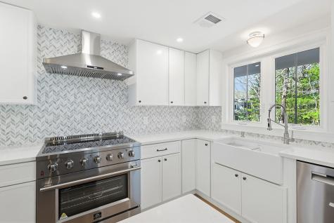 31 Marway Mashpee MA 02649