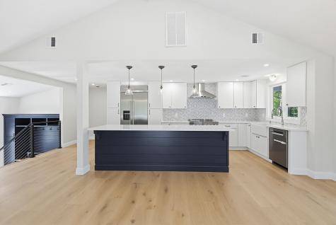 31 Marway Mashpee MA 02649