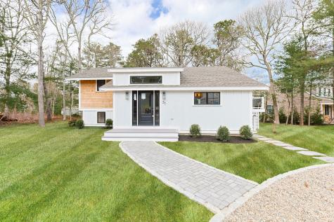 31 Marway Mashpee MA 02649