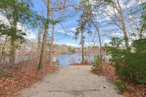 31 Marway Mashpee MA 02649