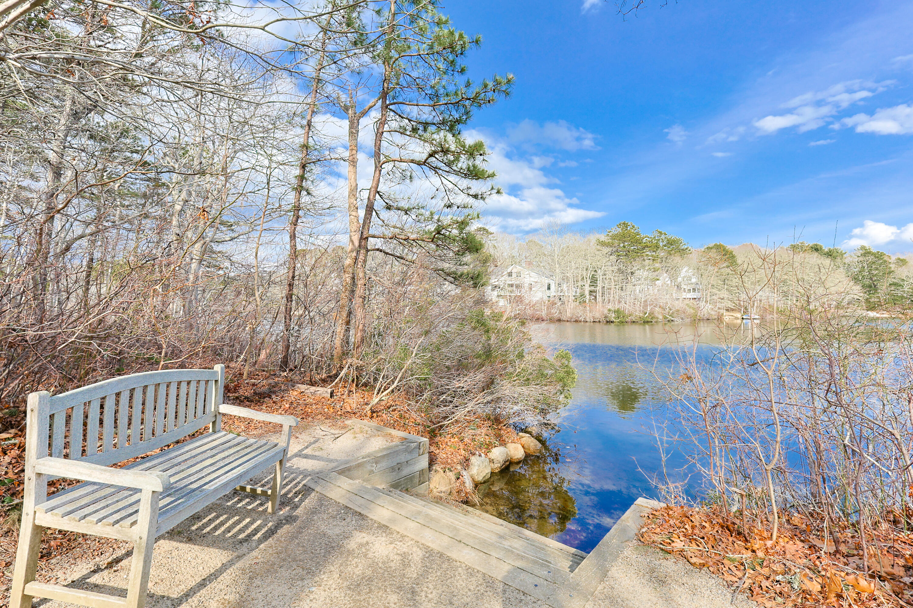 31 Marway Mashpee MA 02649