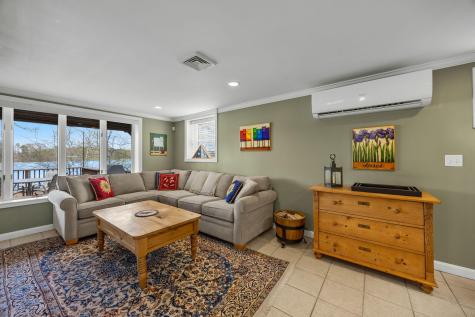 100 Lakeview Boulevard Plymouth MA 02360