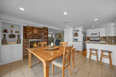 100 Lakeview Boulevard Plymouth MA 02360