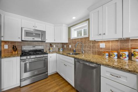 100 Lakeview Boulevard Plymouth MA 02360