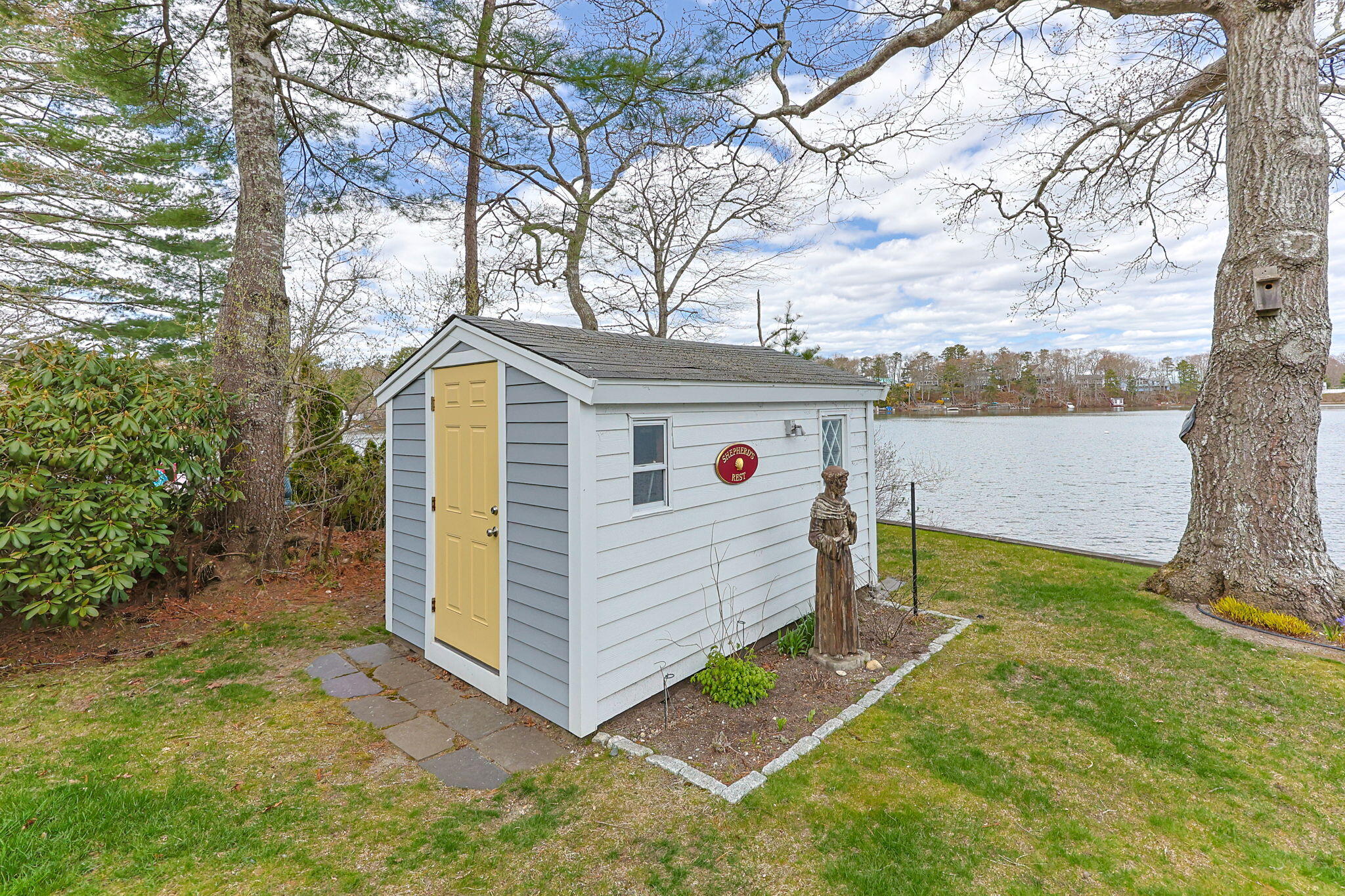 100 Lakeview Boulevard Plymouth MA 02360