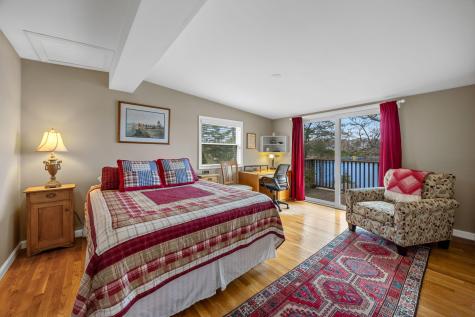 100 Lakeview Boulevard Plymouth MA 02360