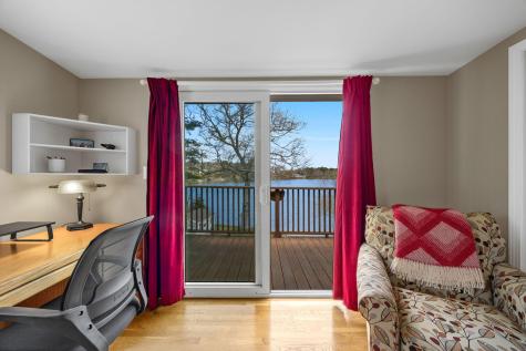 100 Lakeview Boulevard Plymouth MA 02360