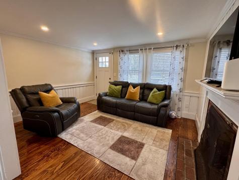 73 Kings Way Barnstable MA 02601