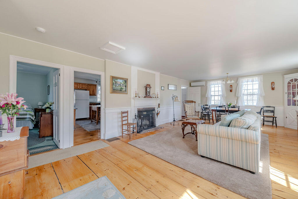 16 Shore Road Truro MA 02666