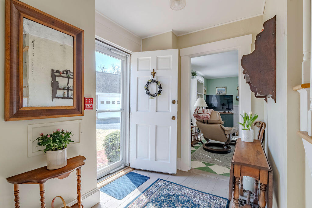 16 Shore Road Truro MA 02666