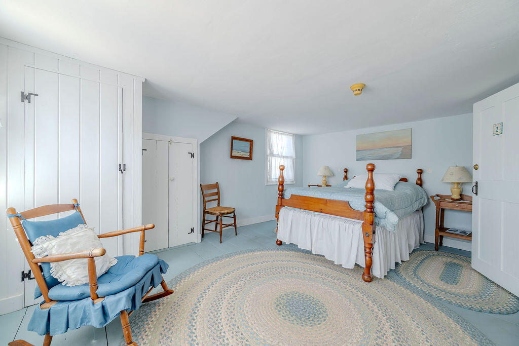 16 Shore Road Truro MA 02666