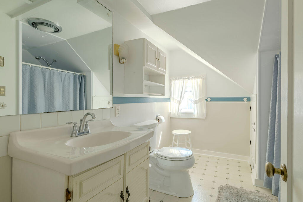 16 Shore Road Truro MA 02666