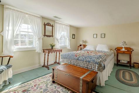 16 Shore Road Truro MA 02666