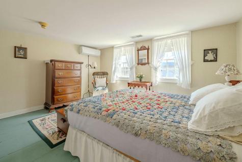 16 Shore Road Truro MA 02666