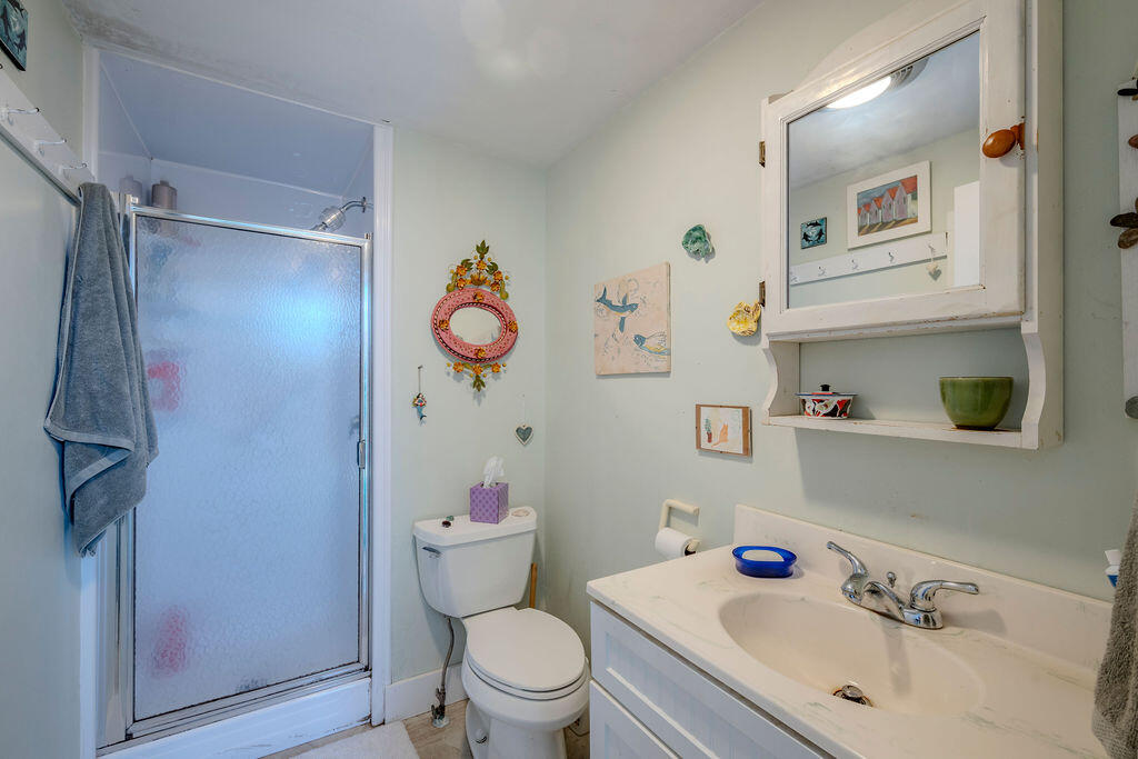 16 Shore Road Truro MA 02666