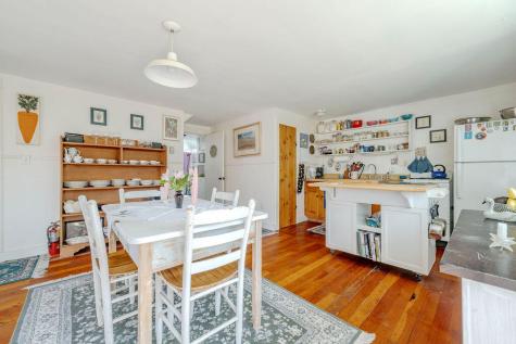16 Shore Road Truro MA 02666