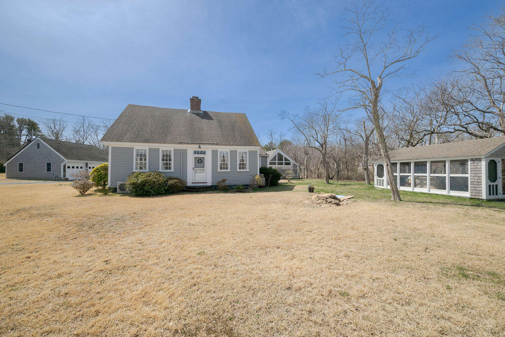 16 Shore Road Truro MA 02666