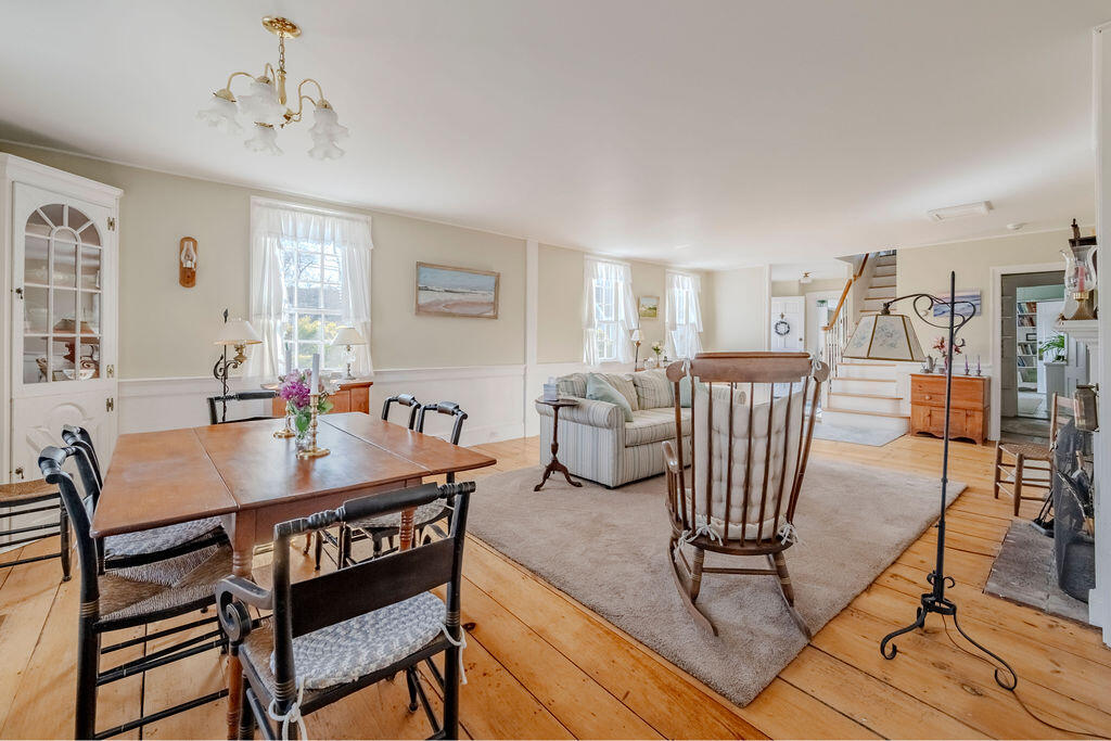 16 Shore Road Truro MA 02666
