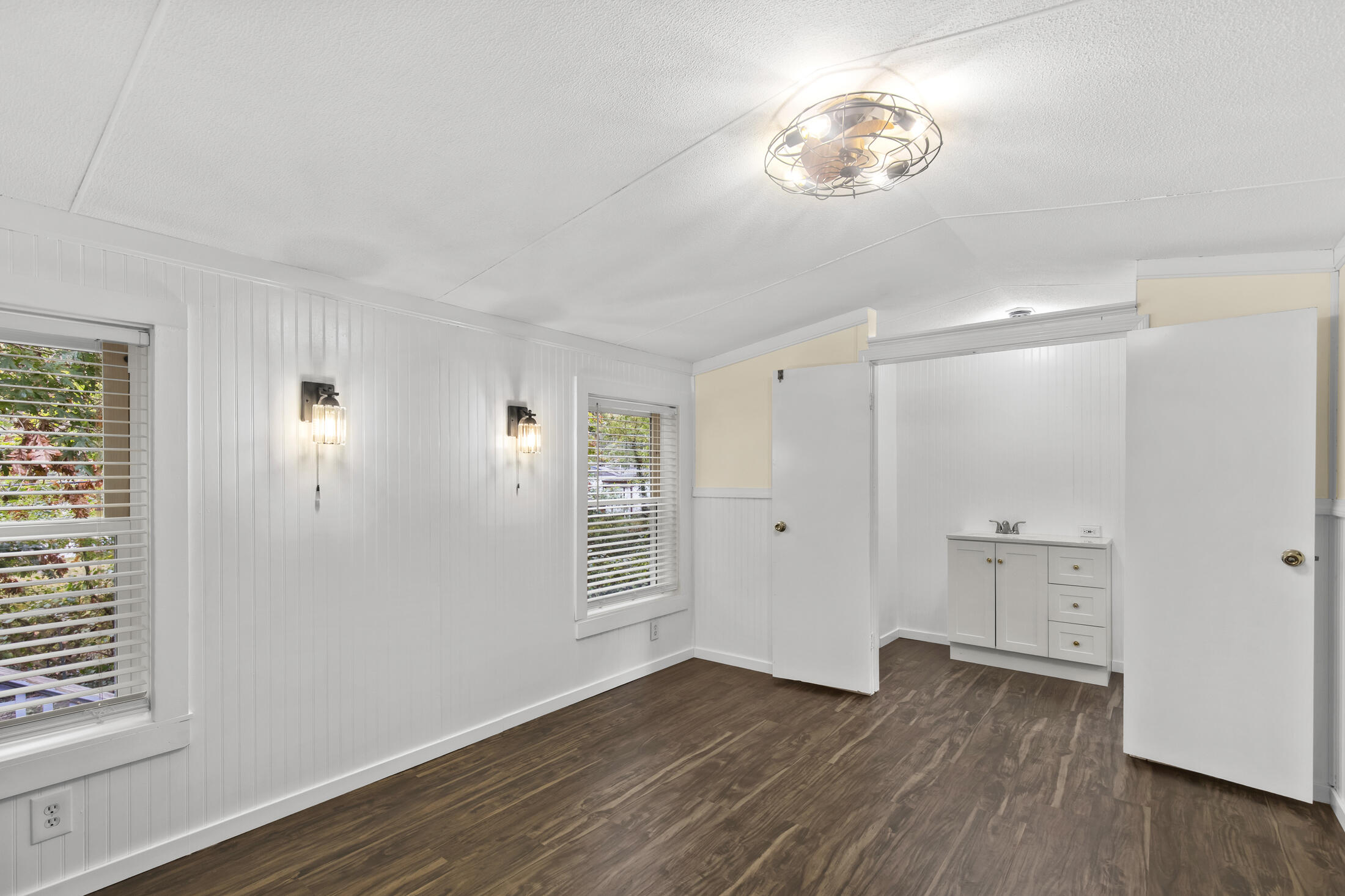 117 Ruxton Circle Mashpee MA 02649