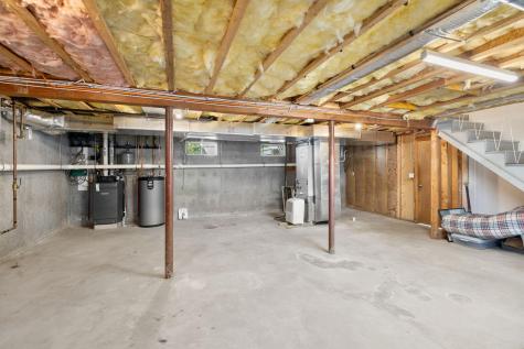 64 Randolph Street Teaticket MA 02536