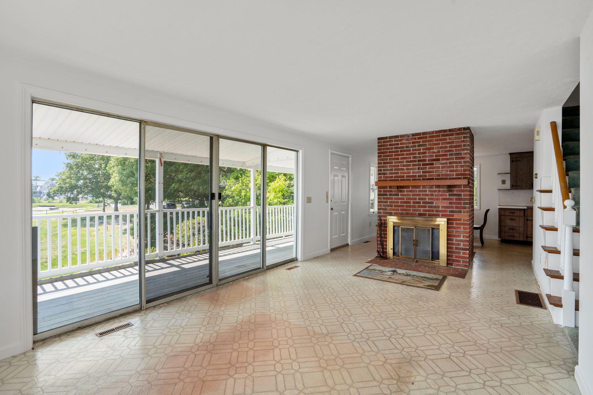 584 Circuit Avenue Pocasset MA 02559