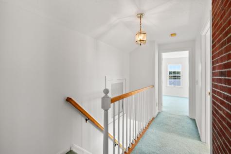 584 Circuit Avenue Pocasset MA 02559