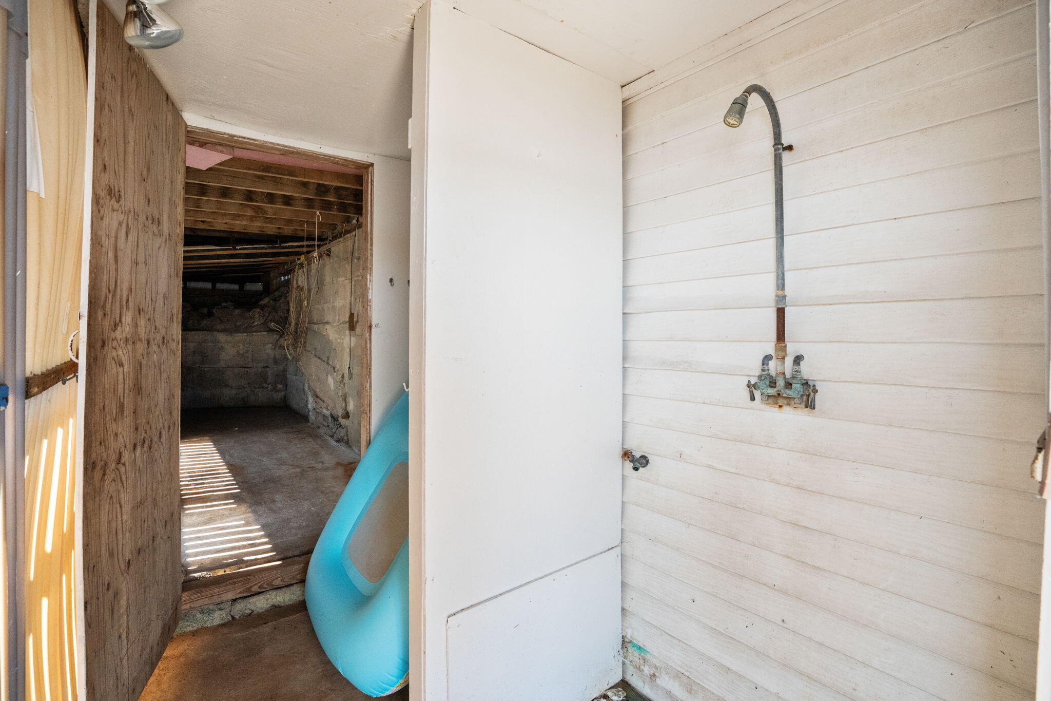 584 Circuit Avenue Pocasset MA 02559