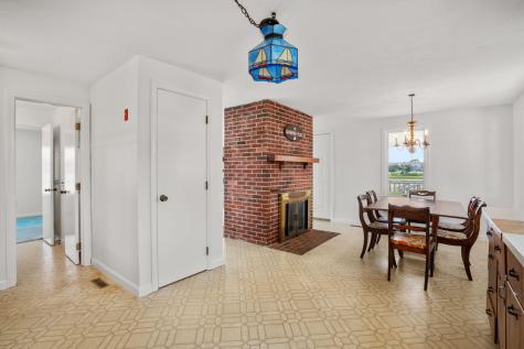 584 Circuit Avenue Pocasset MA 02559