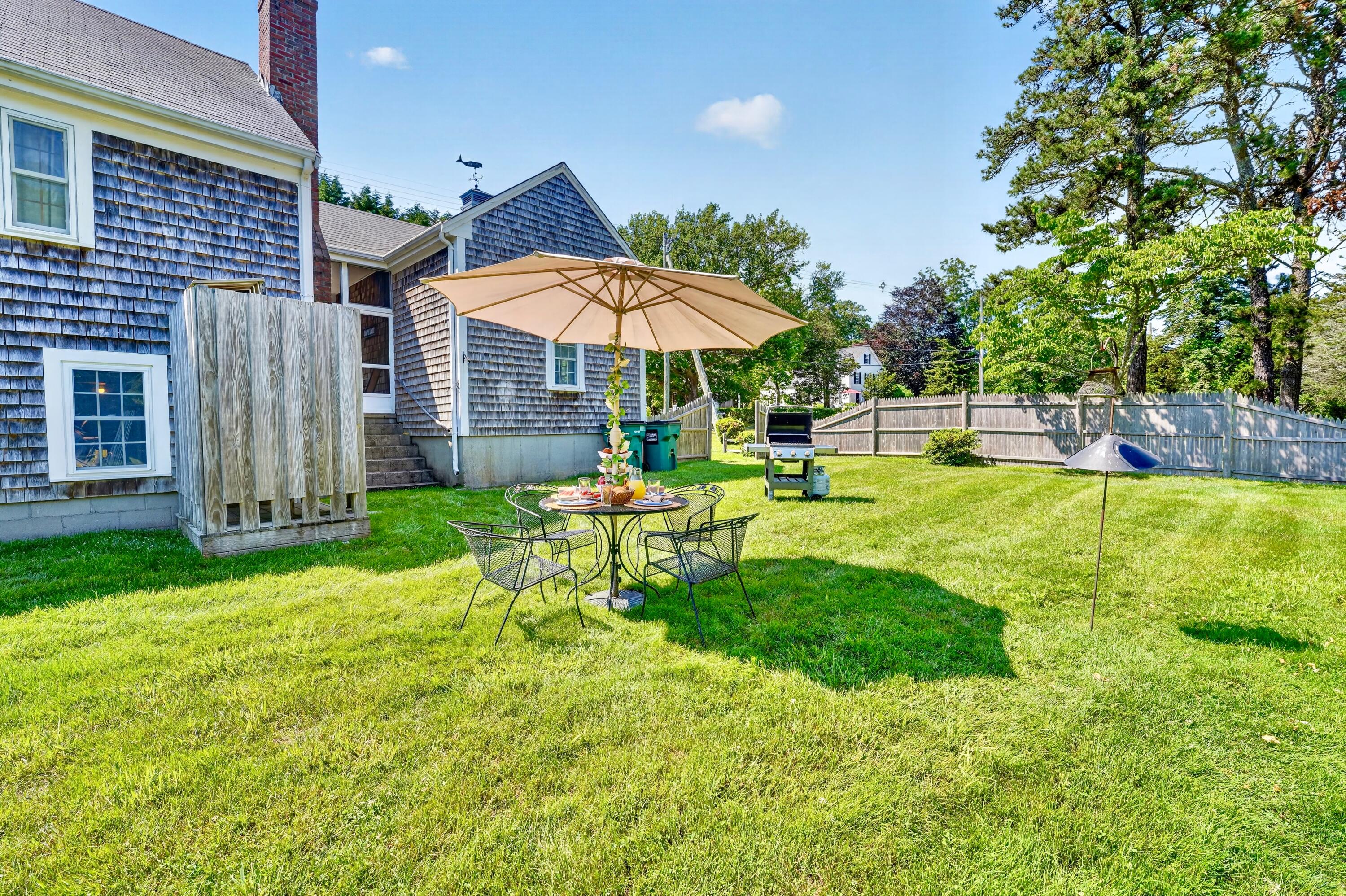 19 Whig Street Dennis MA 02638