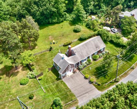 19 Whig Street Dennis MA 02638