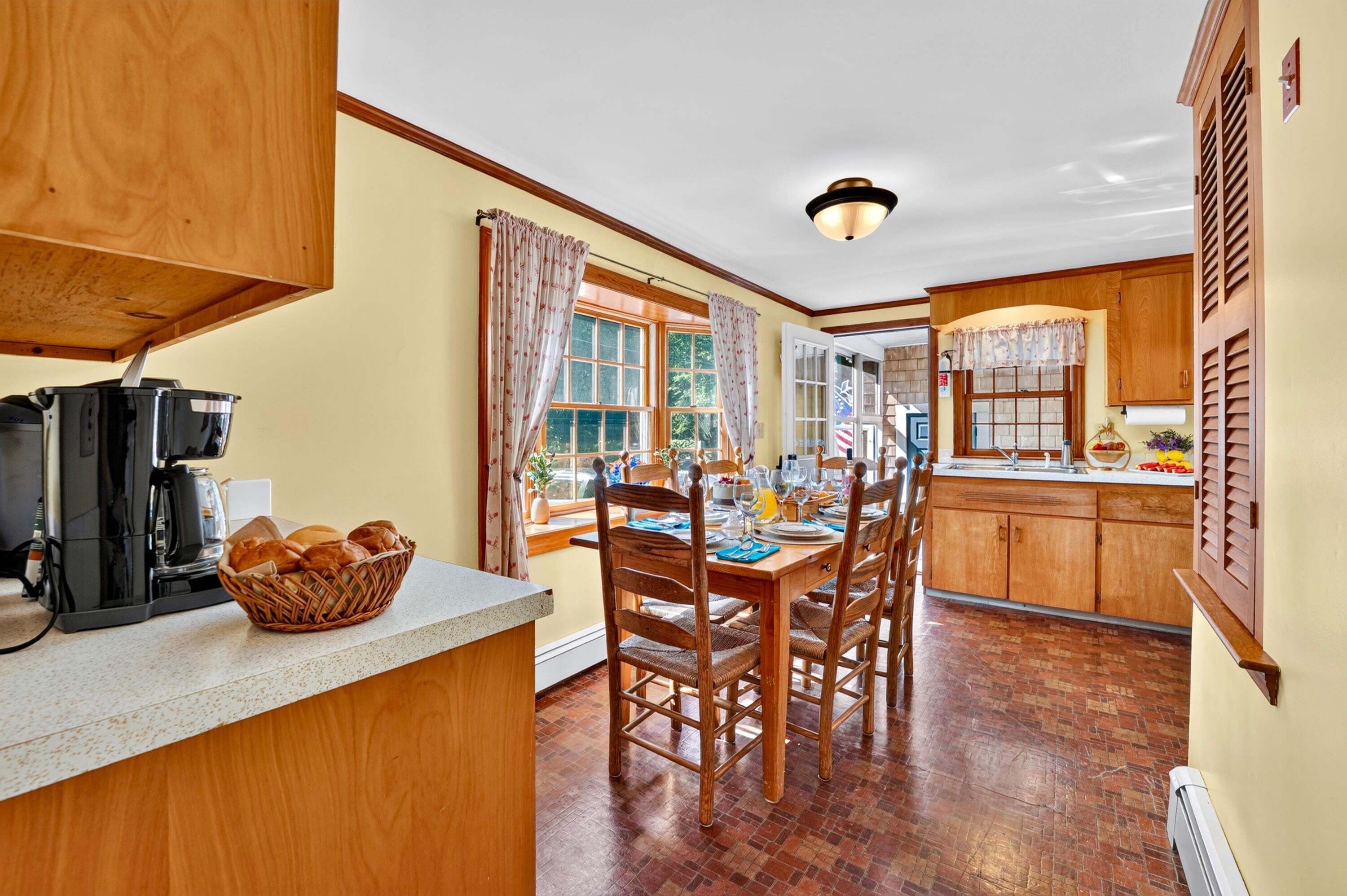 19 Whig Street Dennis MA 02638