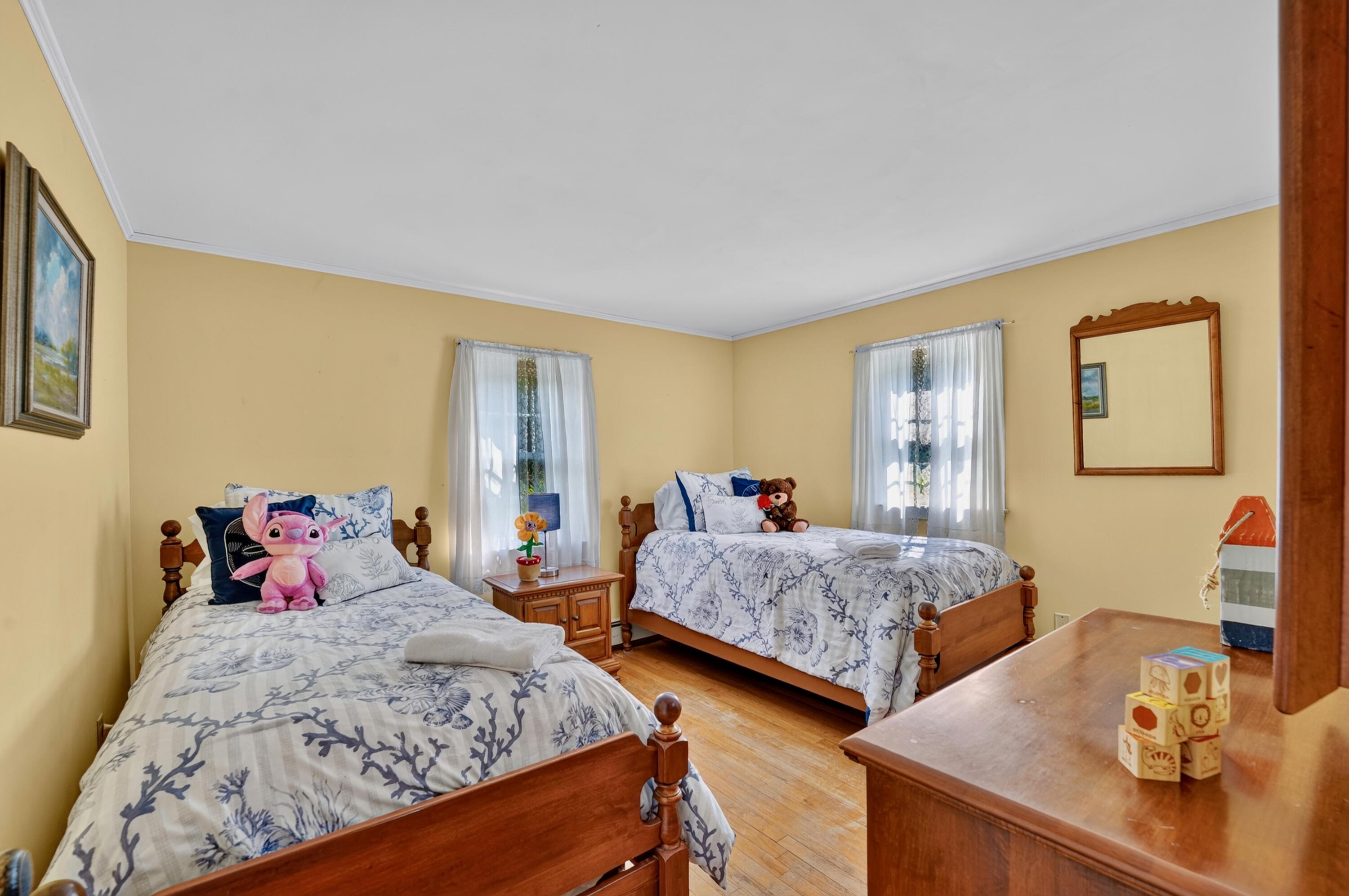 19 Whig Street Dennis MA 02638