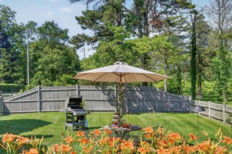19 Whig Street Dennis MA 02638