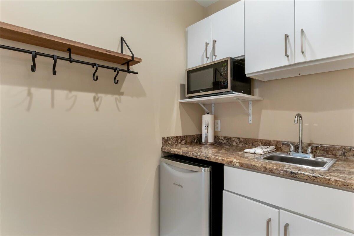 44 Commercial Street Provincetown MA 02657