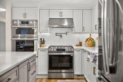160 Quail Cover Lane Eastham MA 02642